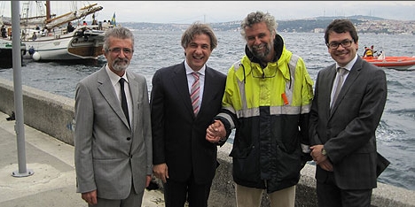 Bilim ve sanat gemisi Hulda İstanbul&#039;a geldi