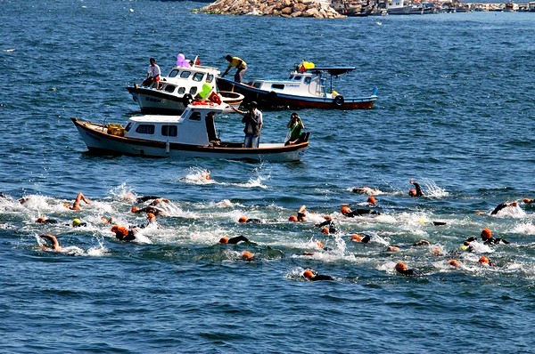 Lord Byron Anısına Boğaz&#039;ı Geçtiler