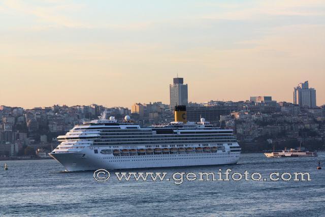 Lüks Gemilerle Tatil Popüler Oldu