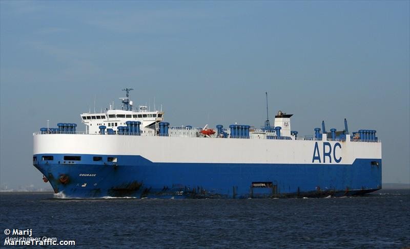 Dev Ro-Ro Gemisi Aliağa'da sökülecek