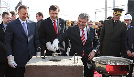 &#039;Demir İpek Yolu&#039;na ilk harç atıldı