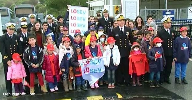 İzmir Foça Deniz Üssü’nde Özel Konuklar