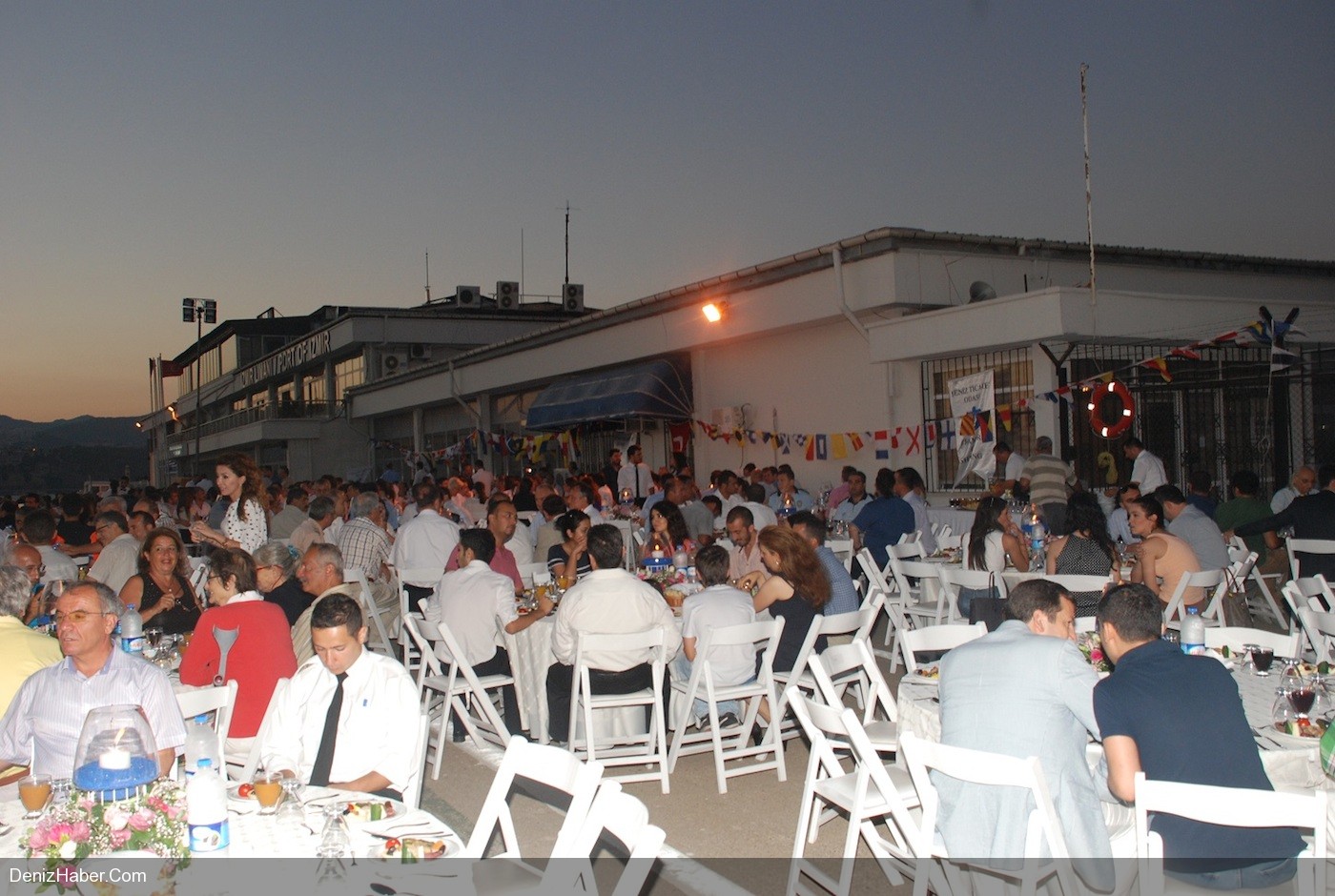 DTO İzmir, Üyelerini İftarda Buluşturdu