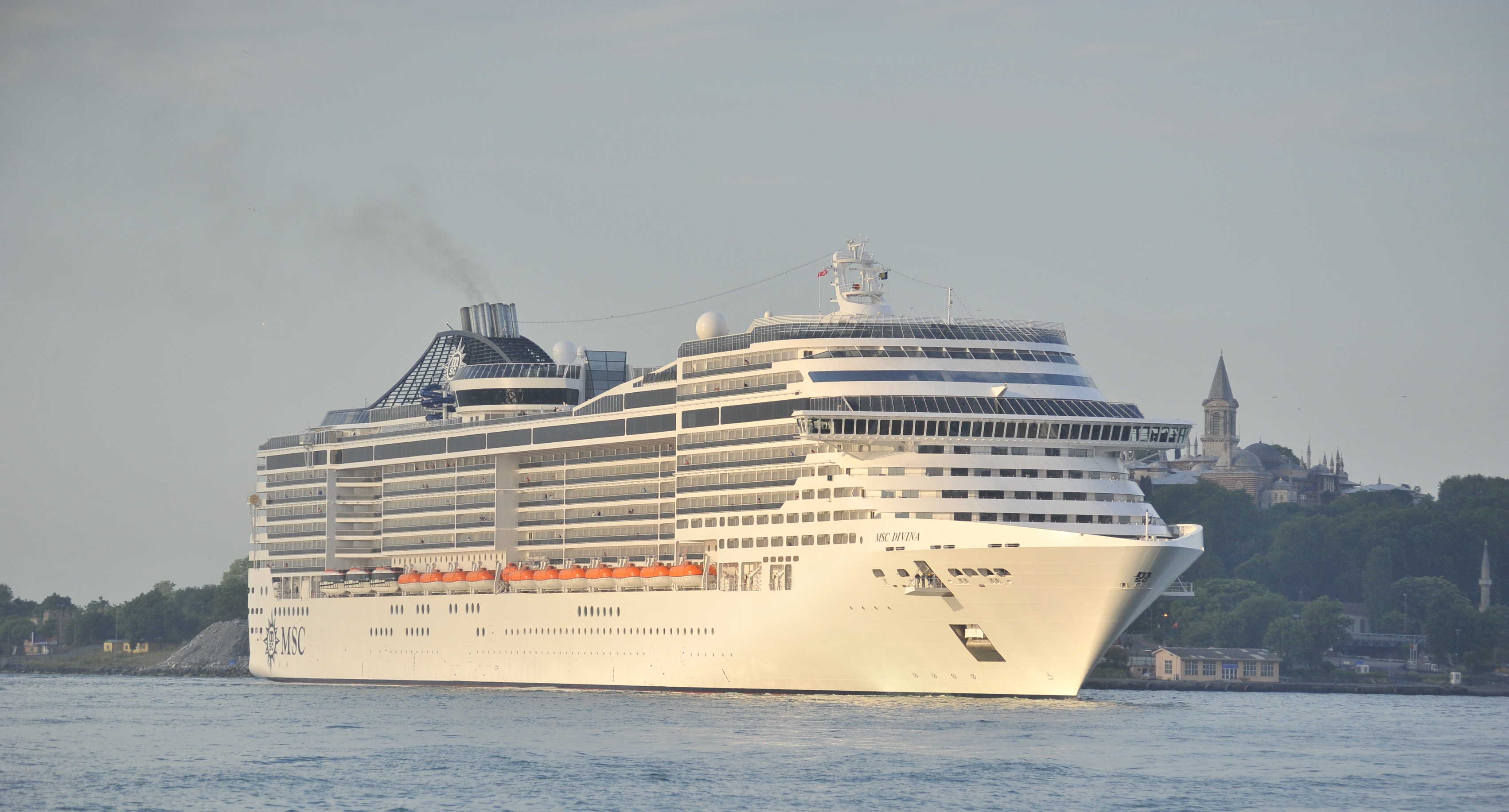 İstanbul ve İzmir Çıkışlı Turlarına Başladı