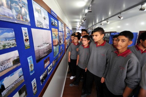 Deniz Kuvvetleri Tanıtım Tırı İzmir&#039;de