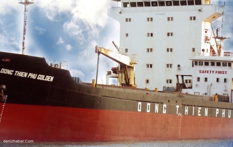 Tankerle Çarpışan Kuru Yük Gemisi Battı