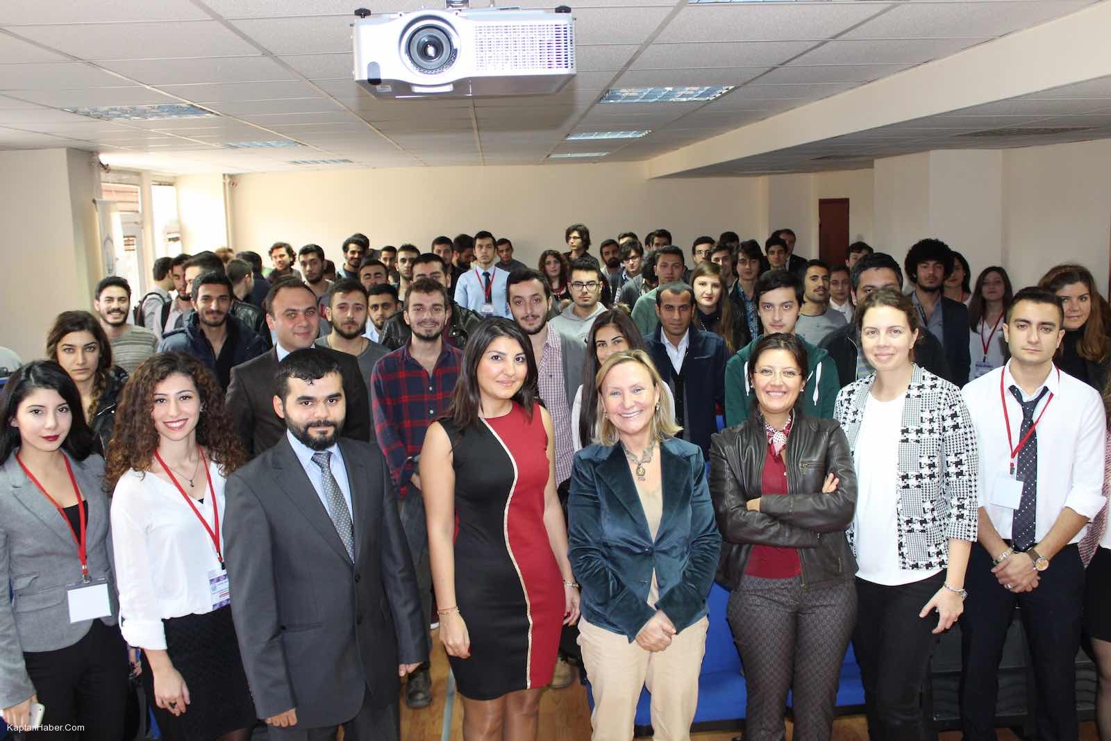 İÜ DUİM “DENİZCİLİK GÜZ SEKTÖR GÜNLERİ 2015” Yoğun Katılım