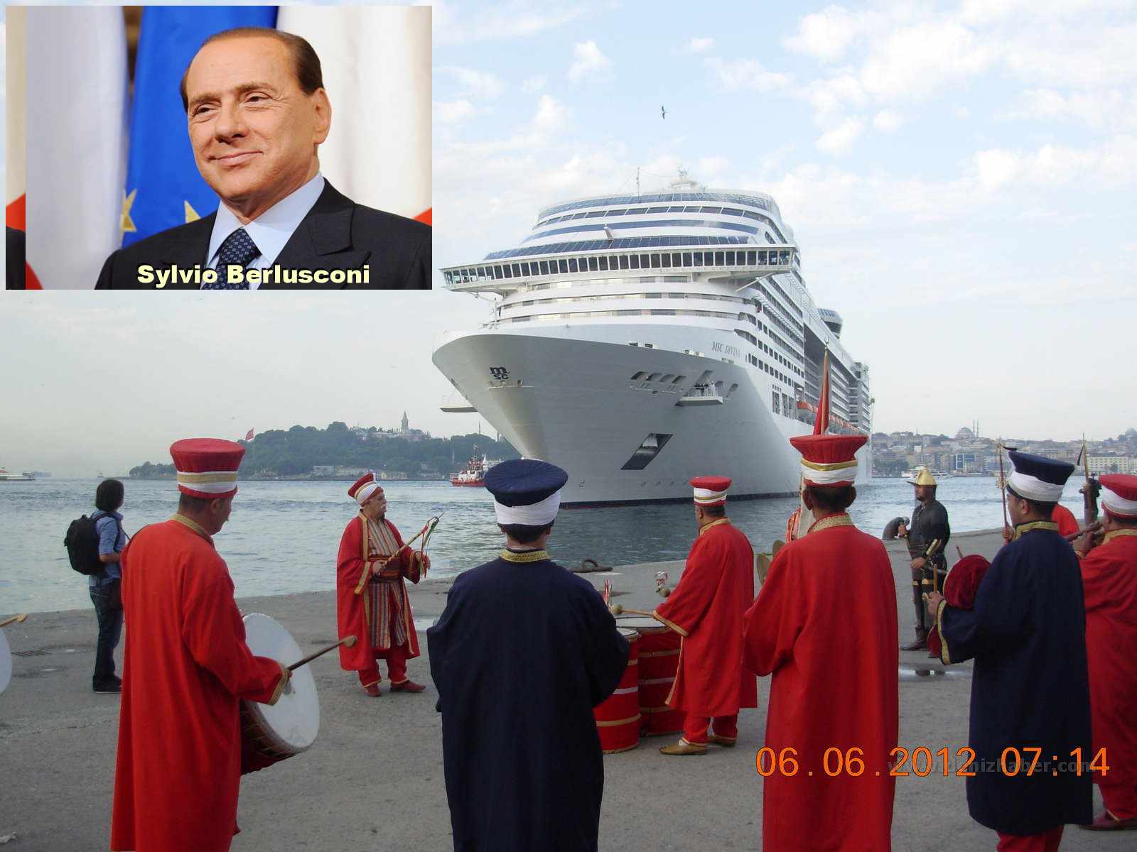 Berlusconi, Gemiyle Türkiye&#039;ye Geliyor!