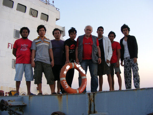 Emir Kaptan Twitter&#039;dan yardım istedi