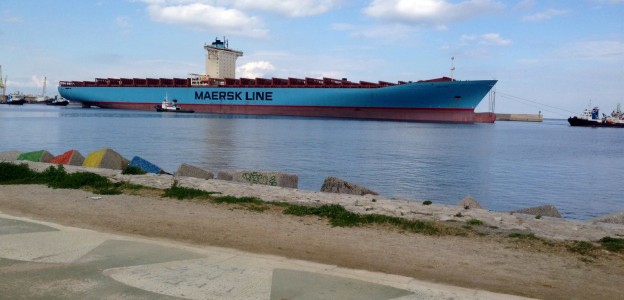 &quot;Emma Maersk&quot; İtalya&#039;da tamir edilecek