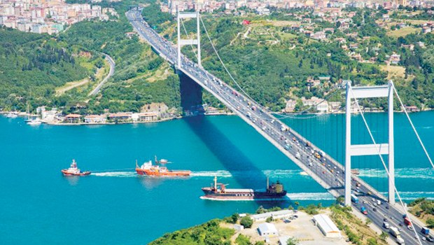 Enerjik Abilere ‘Boğaz’ Kulübü