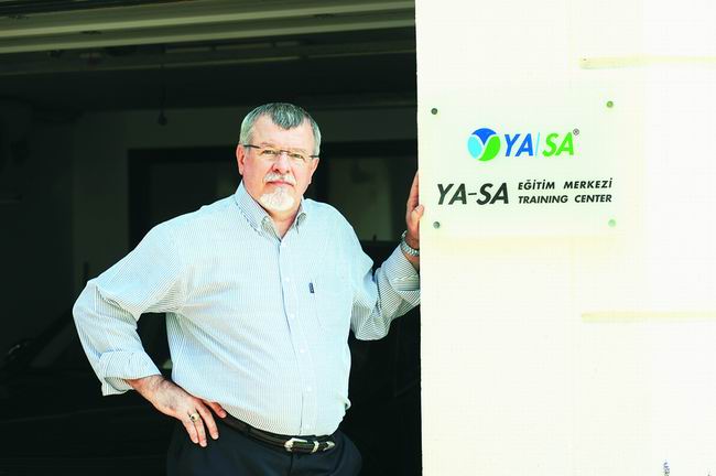 Tüm gemi personelini üniversiteli yapacak