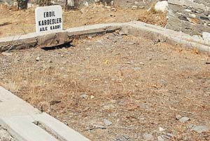 Erdil'in Cenazesi Kula'da Toprağa Verilecek