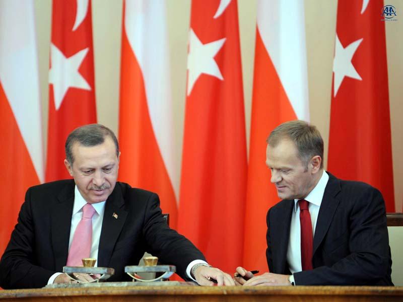 Erdoğan&#039;dan Sarkozy ve Merkel&#039;e Tepki