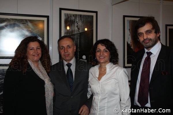 Sevim Tarhan'ın Resim Sergisi Europort'ta