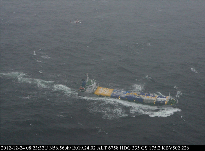 Kereste Yükü Kaydı Gemi Böyle Yan Yattı