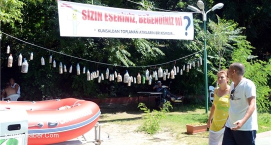 Mavi Bayraklı plajdan toplanan izmaritleri sergilediler