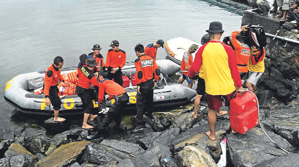 &quot;Kardeşim batan gemide olabilir&quot;