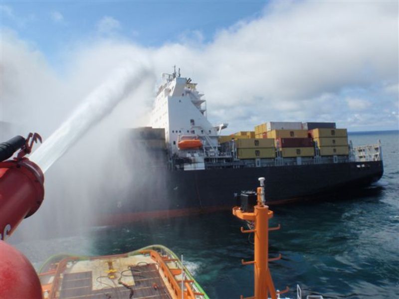 MSC Flaminia gemisinden son fotoğraflar