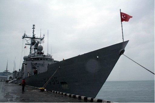 BBC: ‘Korsan Avcısı&#039; Türk Firkateyni Gökova