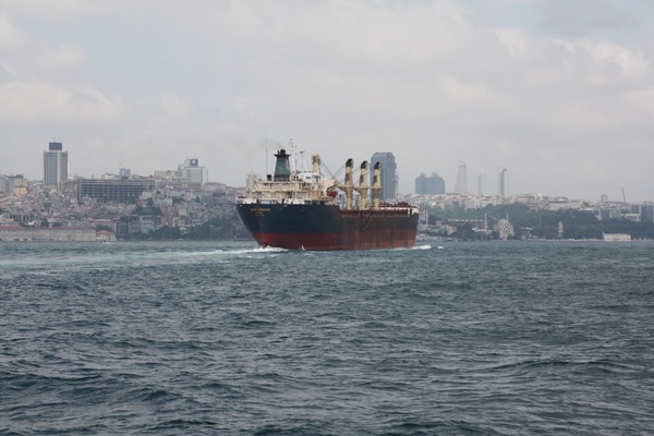 İsrail, yola çıkan gemiler için BM'yi uyardı