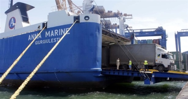 Türk Gemisini Limana Sokmadılar