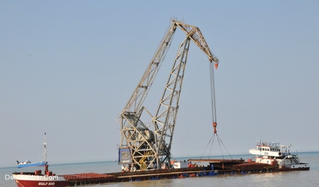 Gulf Rio Adlı Gemi Dünyanın En Büyük Yüzer Vinci İle Kurtarılıyor