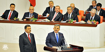 Gül'den Demokrasi Vurgusu