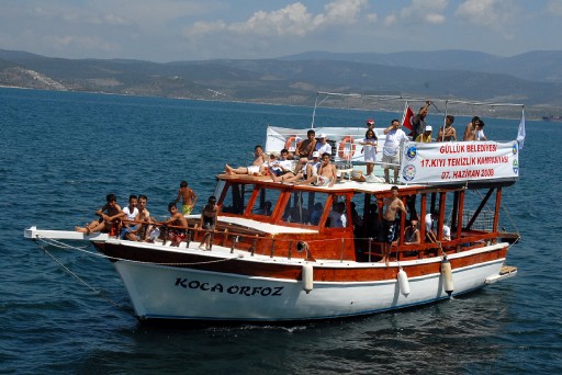 Muğla Sahillerinde Kıyı Temizliği