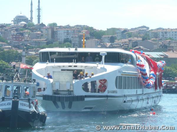 Panoramik Vapurla İstanbul Keyfi