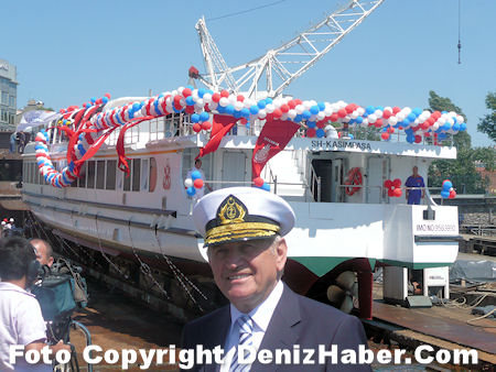 &quot;Kasımpaşa&quot; Törenle Denize İndirildi