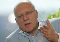 Doğan: Terim 2012'ye Kadar Milli Takim Başında