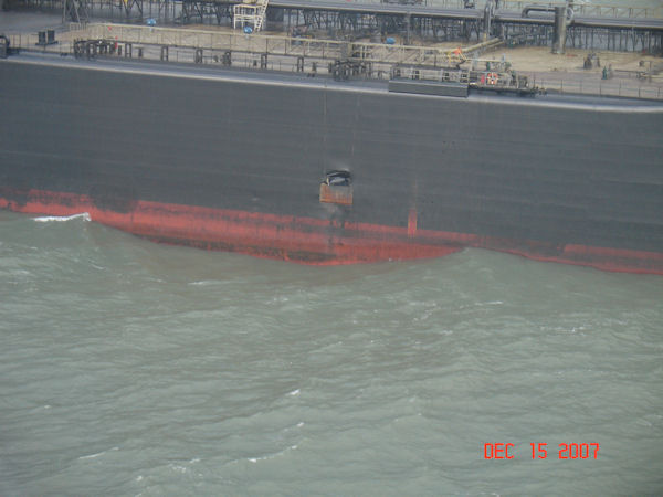 Güney Kore Tek Cidarlı Tankerleri Yasaklıyor