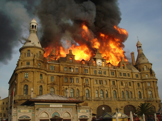 Tarihi Haydarpaşa Garı Kurtarıldı