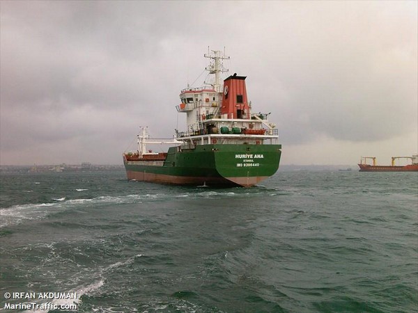 Huriye Ana, Malta Bayraklı Pearl'a Çarptı