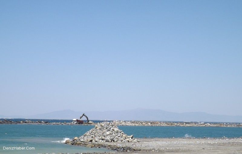 Güzelbahçeli Balıkçılar Barınağın Bitmesini İstiyorlar