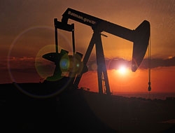 İran'la petrol anlaşması yaptı