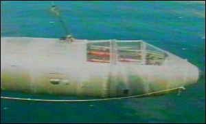 İran Yerli Teknolojiyle Denizaltı Yaptı