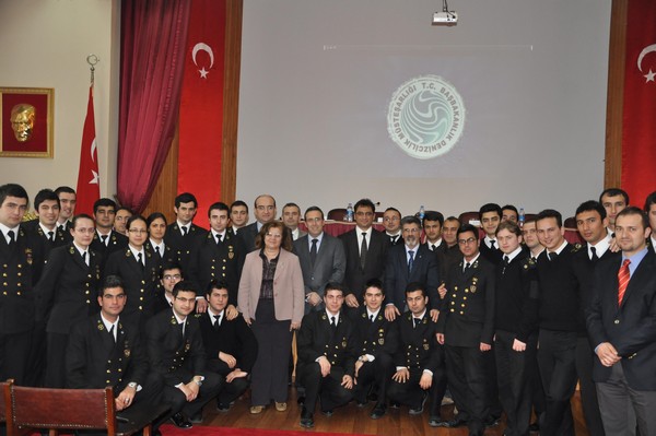 Denizcilik Müsteşarlığı 'Kariyer Günleri'ndeydi
