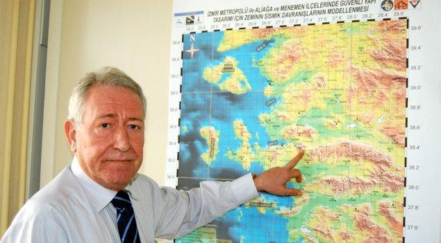 Deprem Ege'ye Geldim Burdayım Diyor