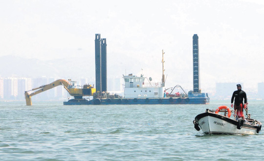 Tüm İzmirliler El Ele Verdiler