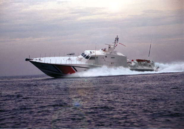 Yaralı Kaptana Acil Müdahale