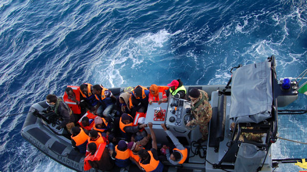 Kaçak Göçmenler Ölümden Döndü