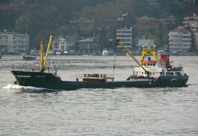 Fırtına Sebebiyle Gemiler Limana Sığındı