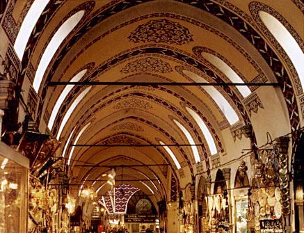 Kapalıçarşı'yı Yolcu Gemileri Ayakta Tuttu