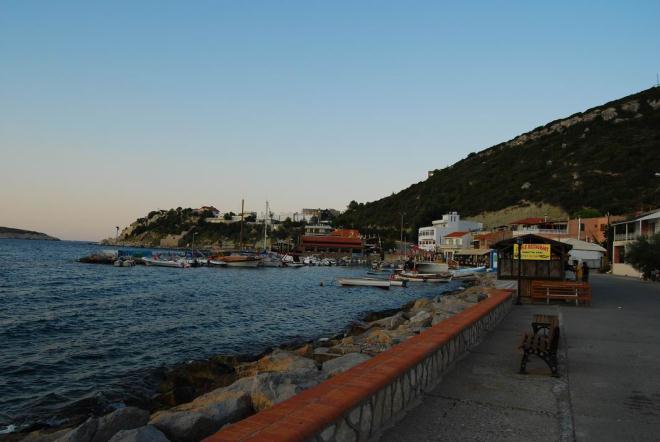 İzmir Körfezi Ucunda Gizli Cennet : KARABURUN