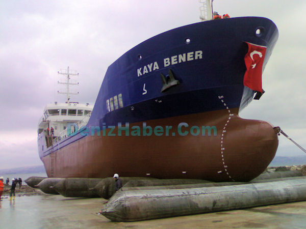 HAT-SAN, M/T Kaya Bener&#039;i Denize İndirdi