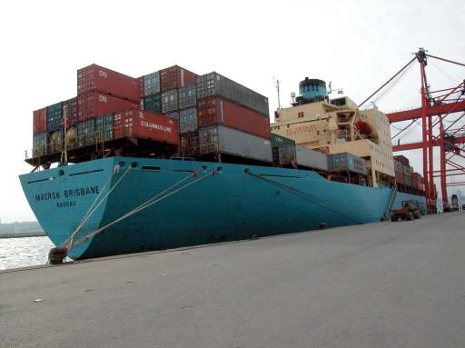 İhracatta % 52, İthalatta % 46 Artış Var