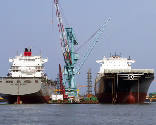 10 Milyar Dolar İçin Umut Işığı Yok