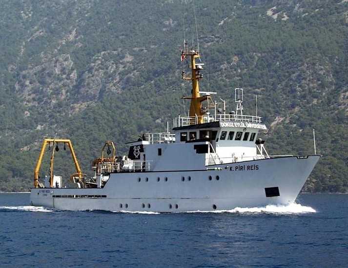 K. Piri Reis Yaklaşıyor...